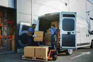 Third Party Logistics vs In-House Logistics