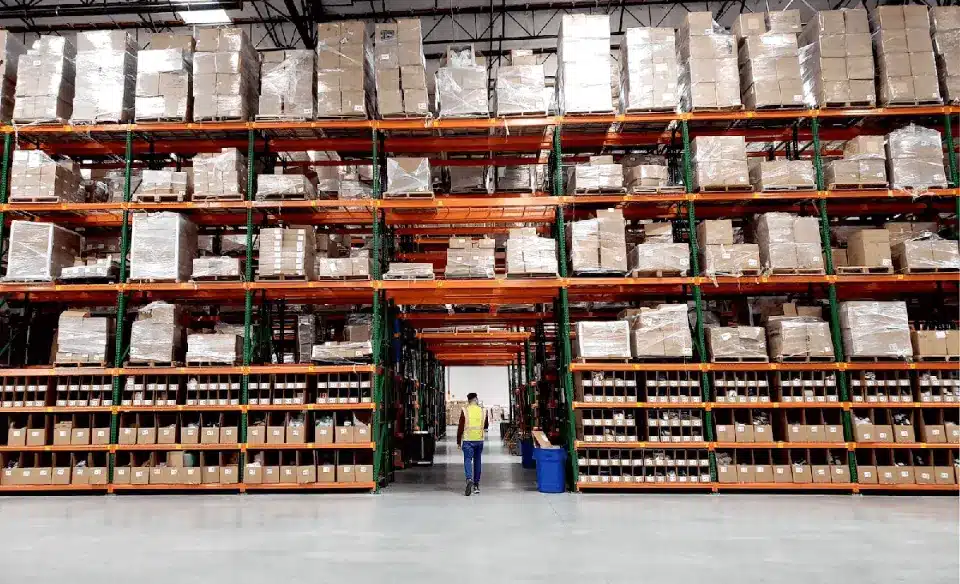 Strategies for Efficient Food and Beverage Fulfillment